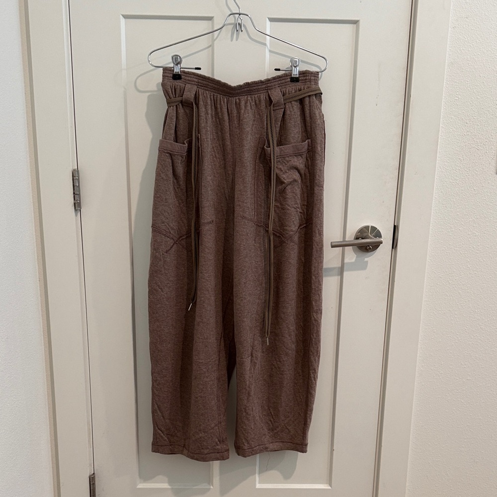 NWT Free People Wait a Minute Barrel Pants - Picture 2 of 7